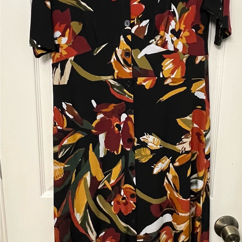MSK Black Floral Midi Dress